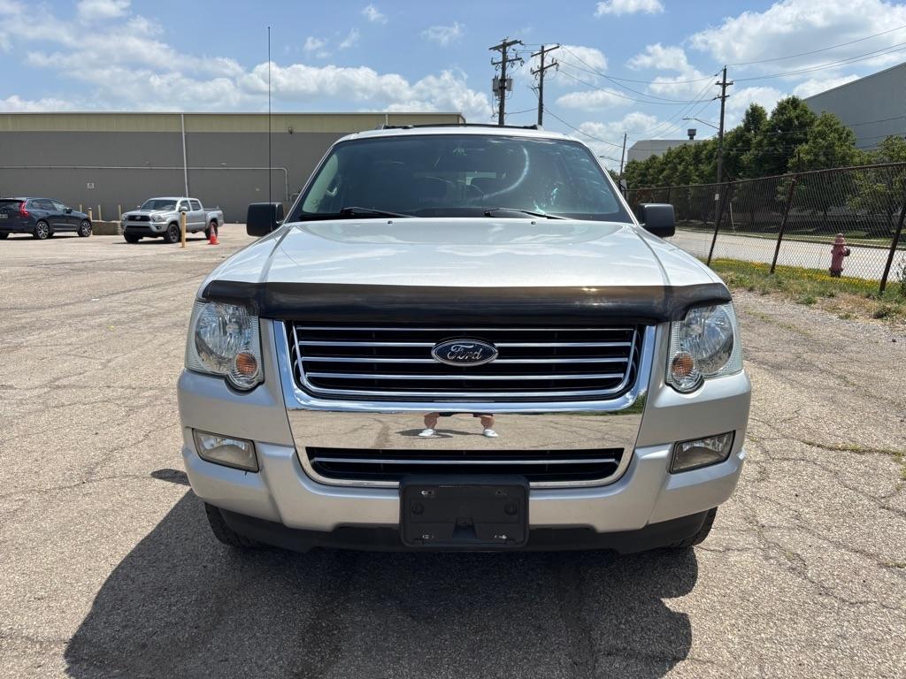 Ford Explorer XLT 4.0L 4WD 2009