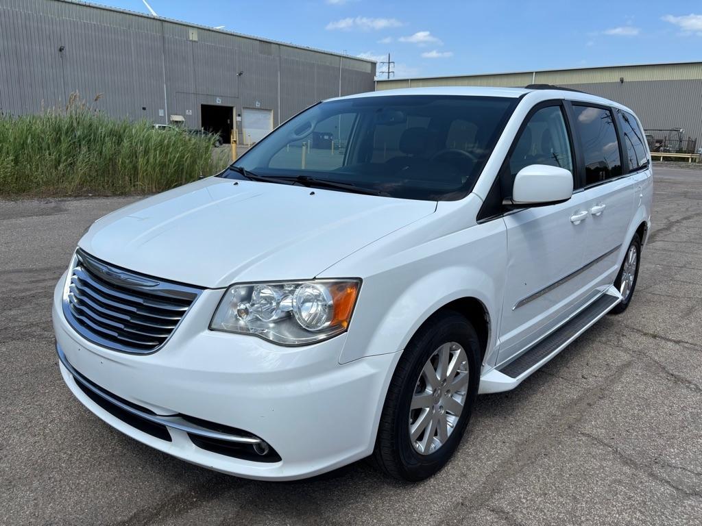 Chrysler Town & Country Touring 2014