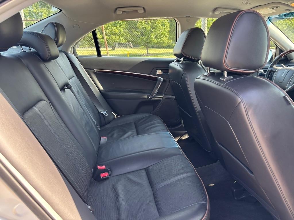 Lincoln MKZ FWD 2012