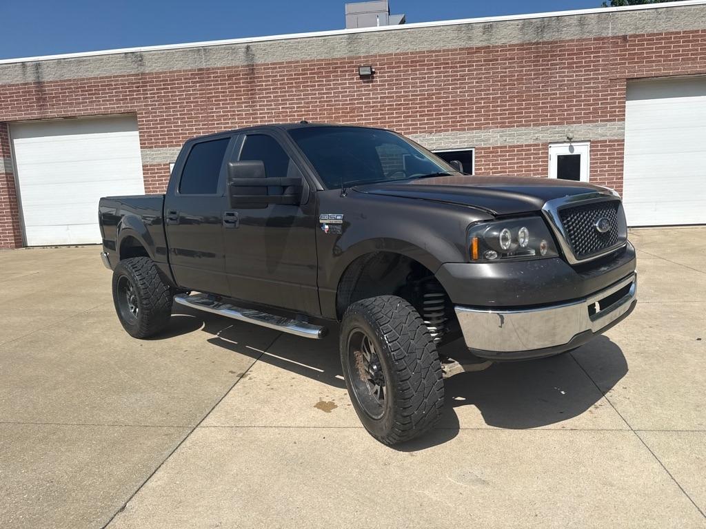Ford F-150 XLT SuperCrew 2WD 2007
