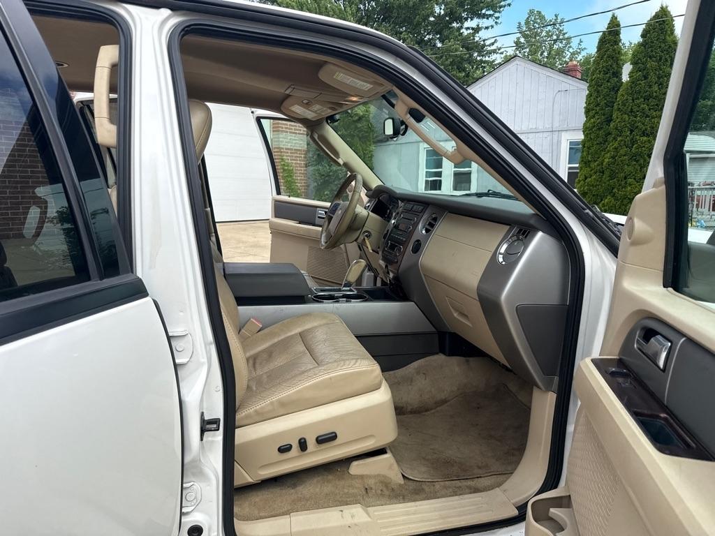 Ford Expedition EL King Ranch 4WD 2013