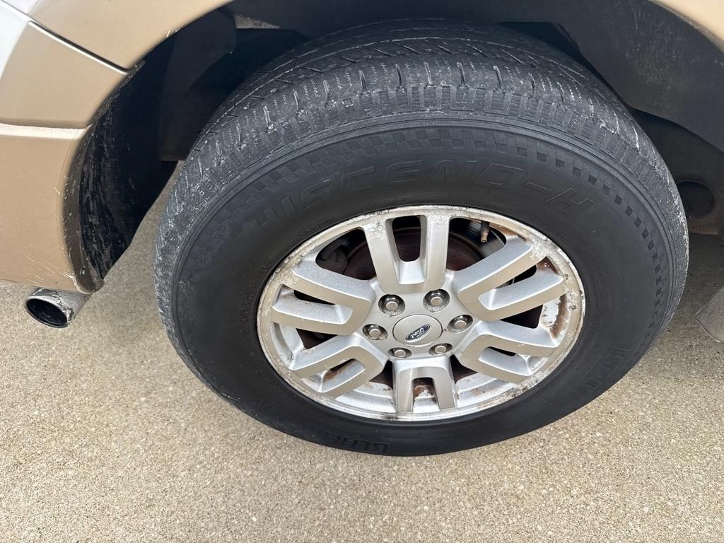 Ford Expedition EL King Ranch 4WD 2013