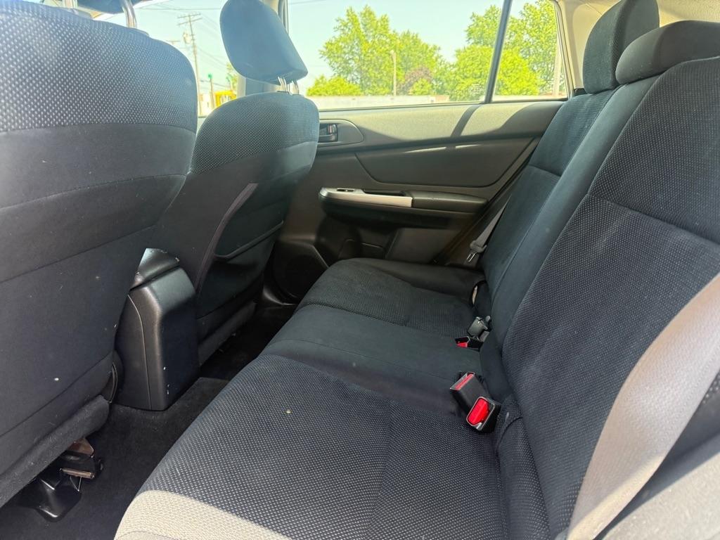 Subaru Impreza 2.0i PZEV CVT 5-Door 2015