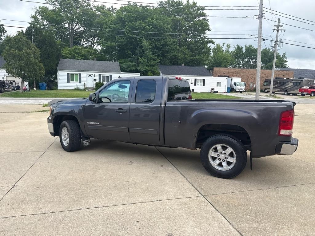 GMC Sierra 1500 SLE Ext. Cab 4WD 2011