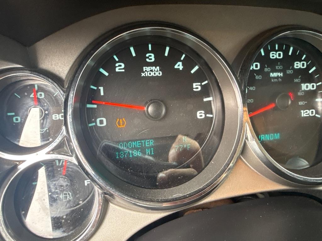 GMC Sierra 1500 SLE Ext. Cab 4WD 2011