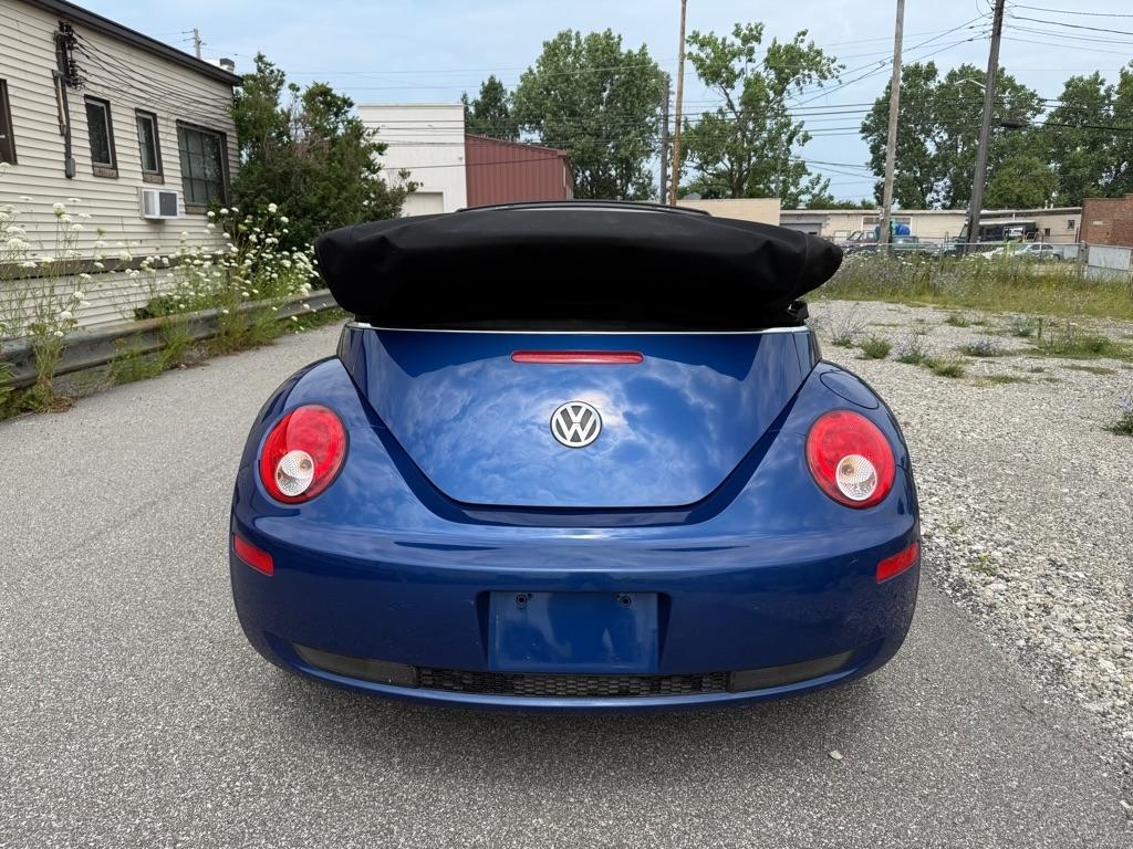 Volkswagen New Beetle S PZEV Convertible 2008