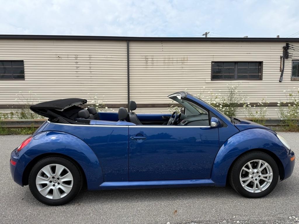 Volkswagen New Beetle S PZEV Convertible 2008