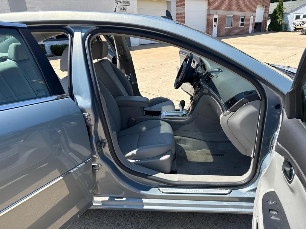 Saturn Aura XE 2008