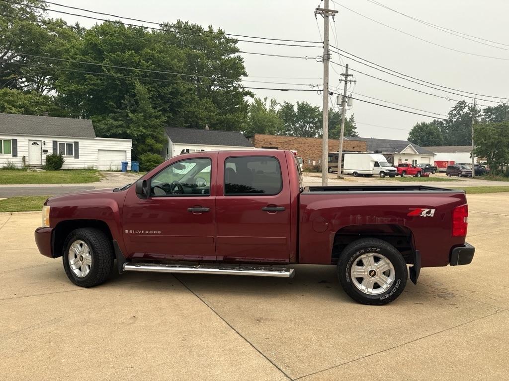 Chevrolet Silverado 1500 LTZ Crew Cab 4WD 2008