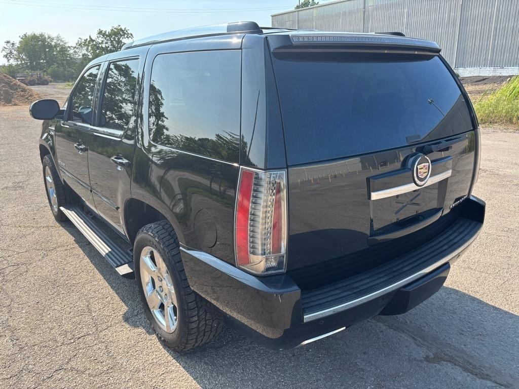 Cadillac Escalade AWD Premium 2013