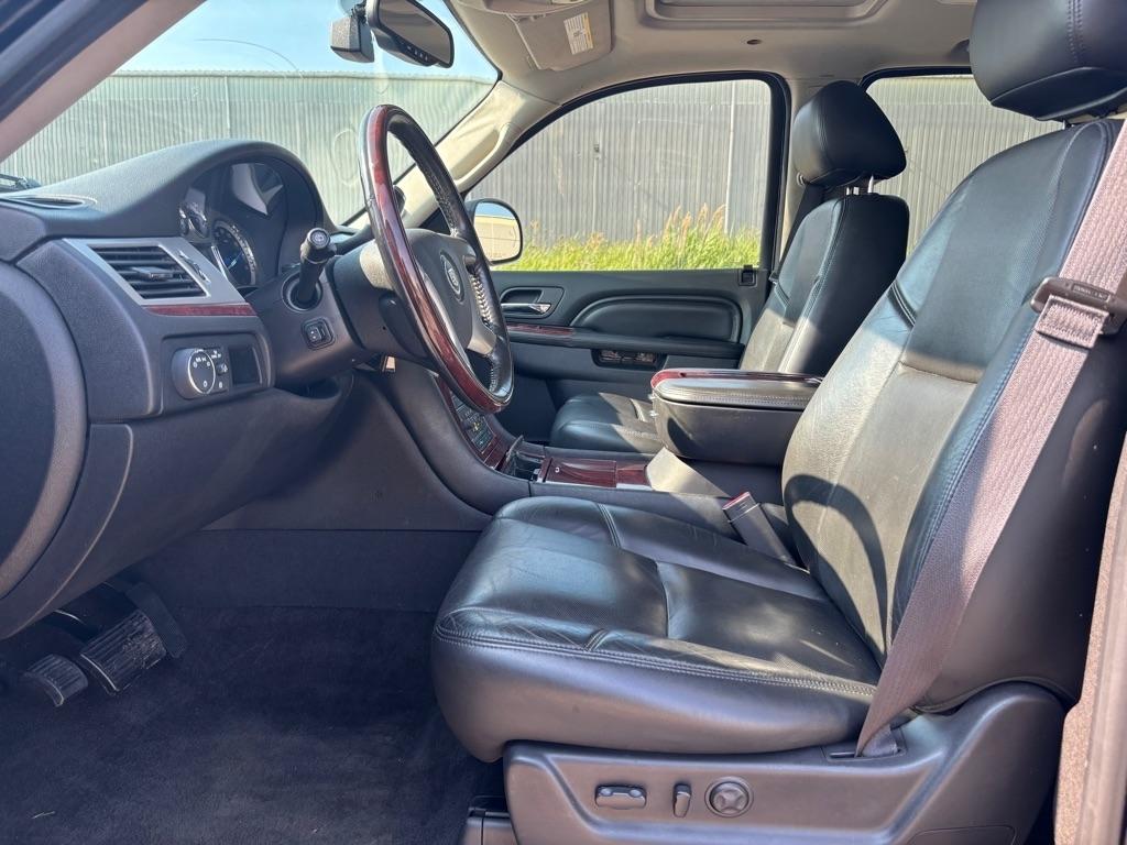Cadillac Escalade AWD Premium 2013
