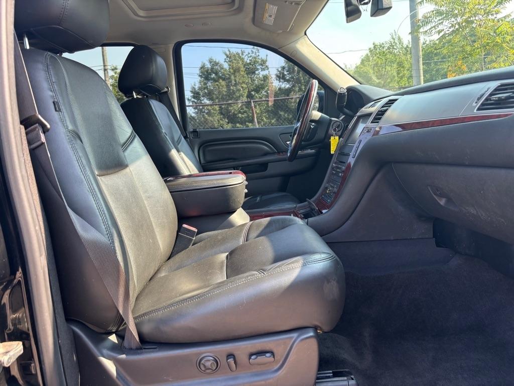 Cadillac Escalade AWD Premium 2013