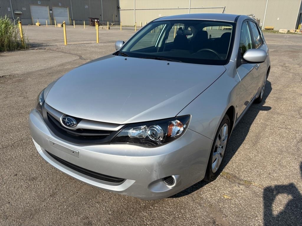 Subaru Impreza 2.5i 5-door 2011