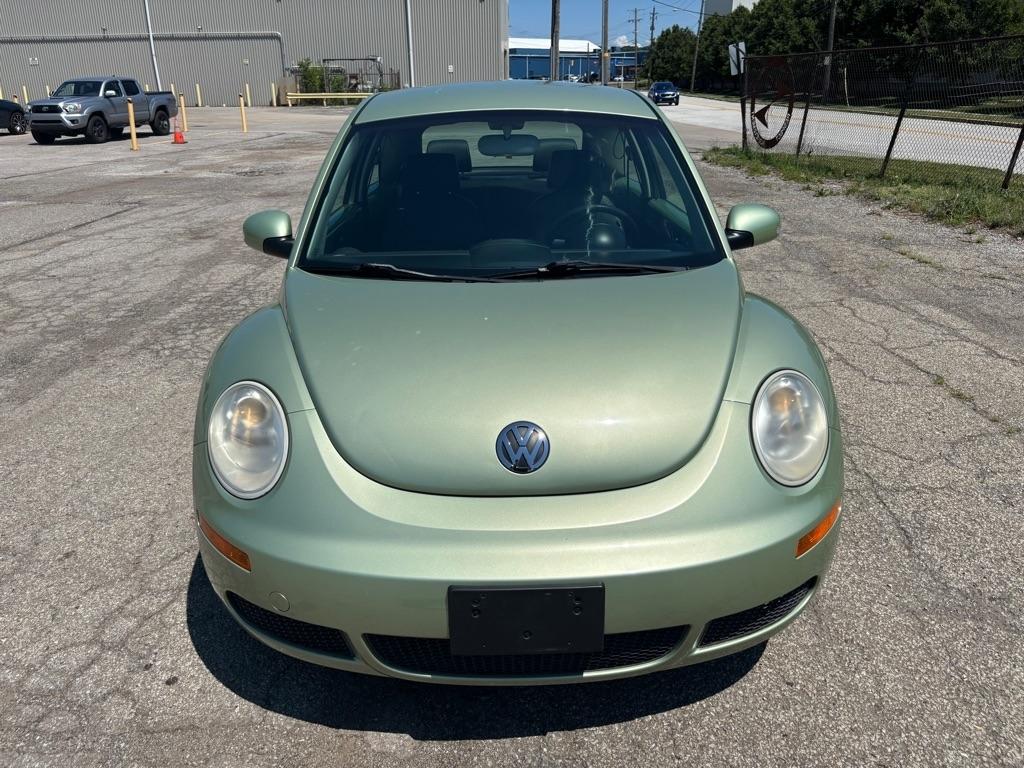 Volkswagen New Beetle S PZEV 2008