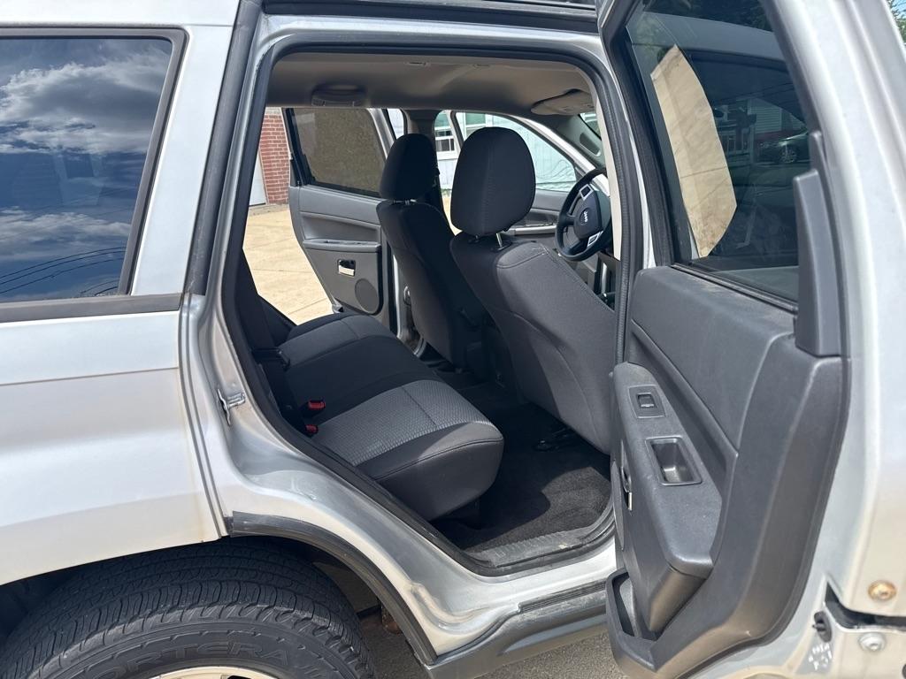 Jeep Grand Cherokee Laredo 4WD 2010