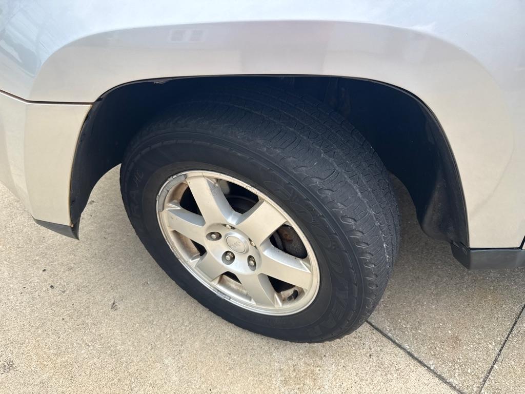 Jeep Grand Cherokee Laredo 4WD 2010