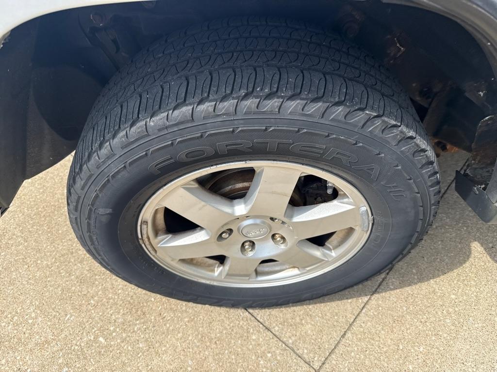 Jeep Grand Cherokee Laredo 4WD 2010