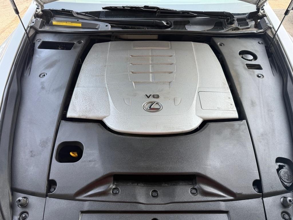 Lexus LS 460 Luxury Sedan 2008