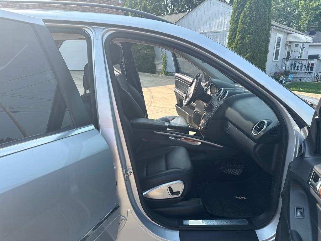 Mercedes-Benz M-Class ML350 4MATIC 2010