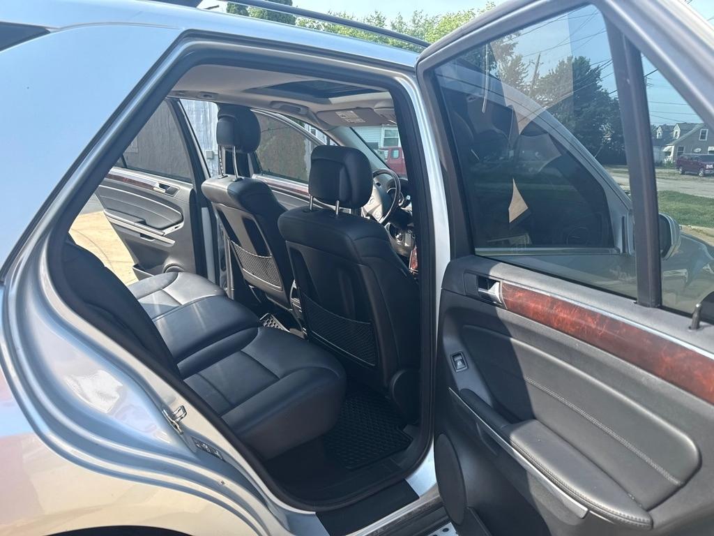 Mercedes-Benz M-Class ML350 4MATIC 2010