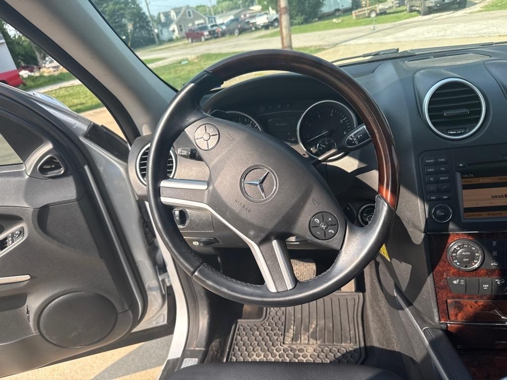 Mercedes-Benz M-Class ML350 4MATIC 2010