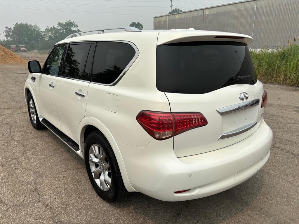Infiniti QX56 2WD 2012
