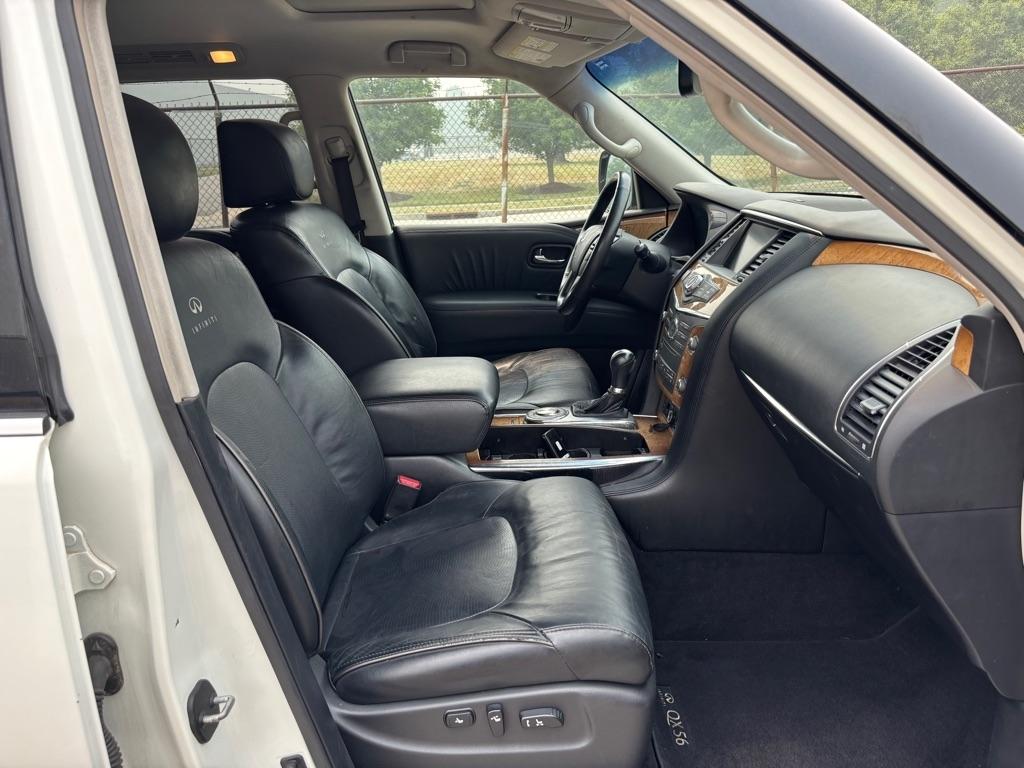 Infiniti QX56 2WD 2012