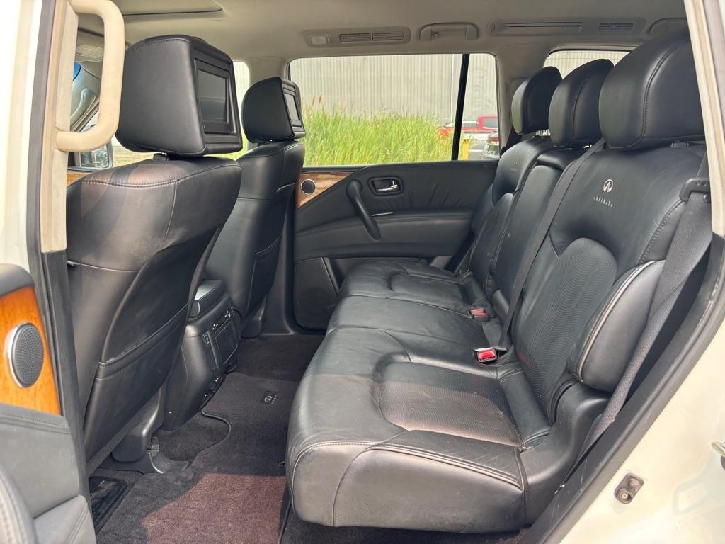 Infiniti QX56 2WD 2012