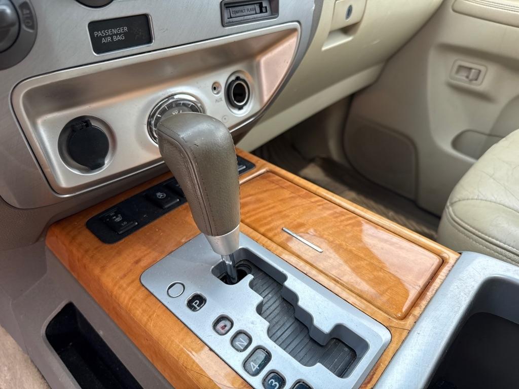 Infiniti QX56  2008
