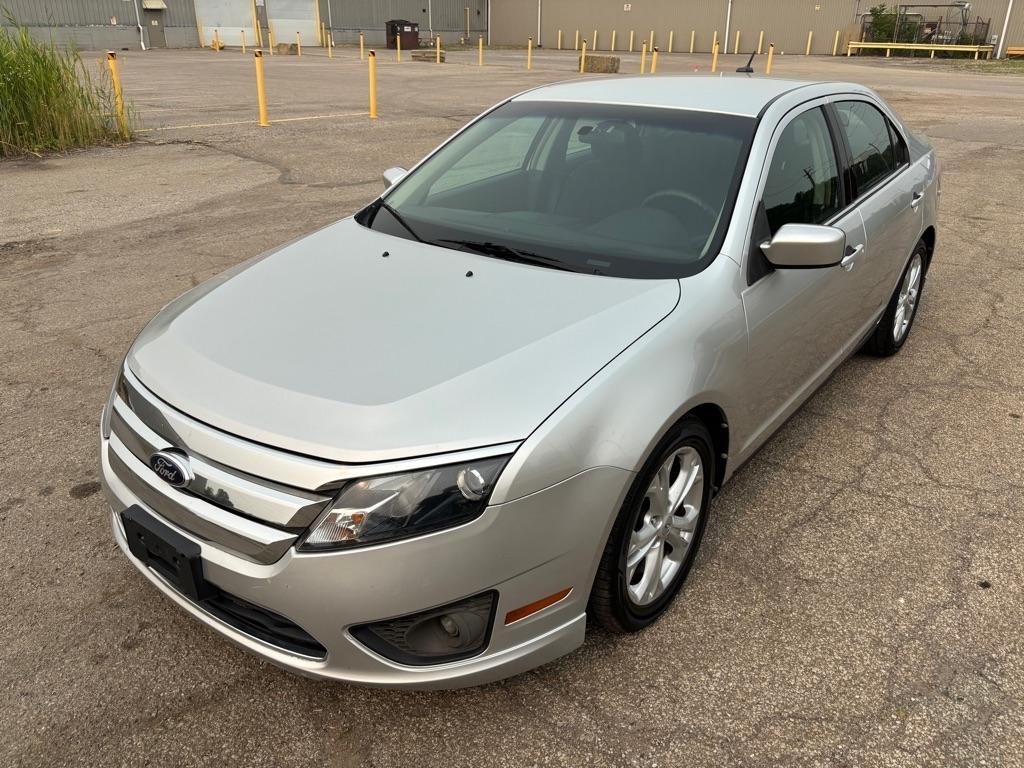 Ford Fusion SE 2012