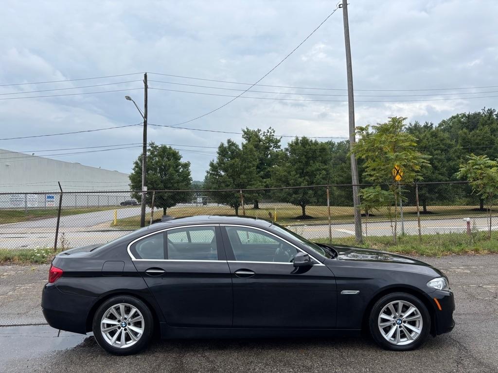 BMW 5-Series 528i xDrive 2014