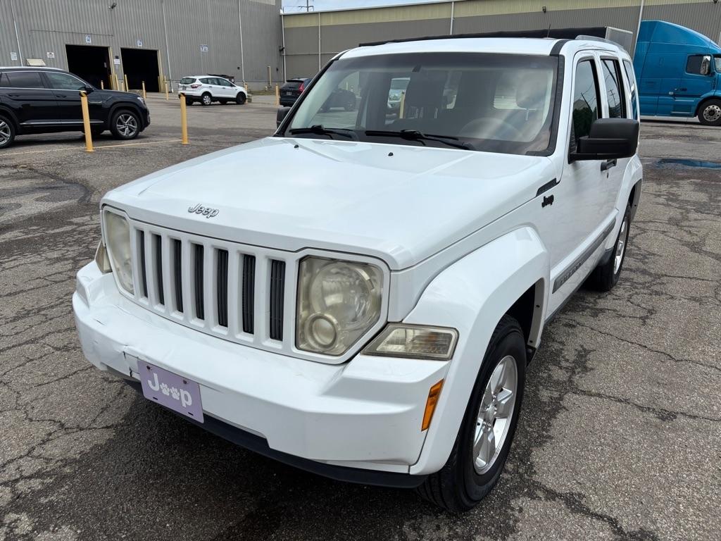 Jeep Liberty Sport 2WD 2012
