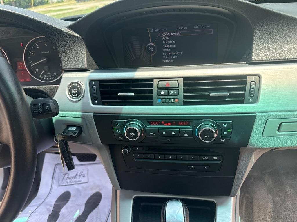 BMW 3-Series 328i 2011