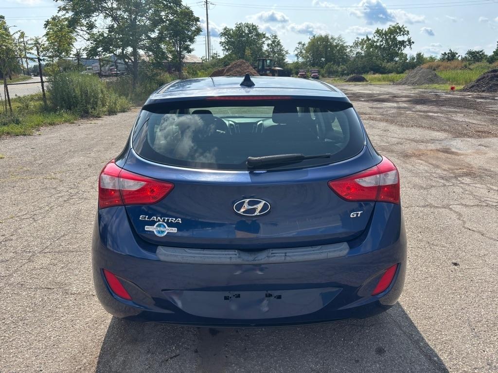 Hyundai Elantra GT A/T 2013