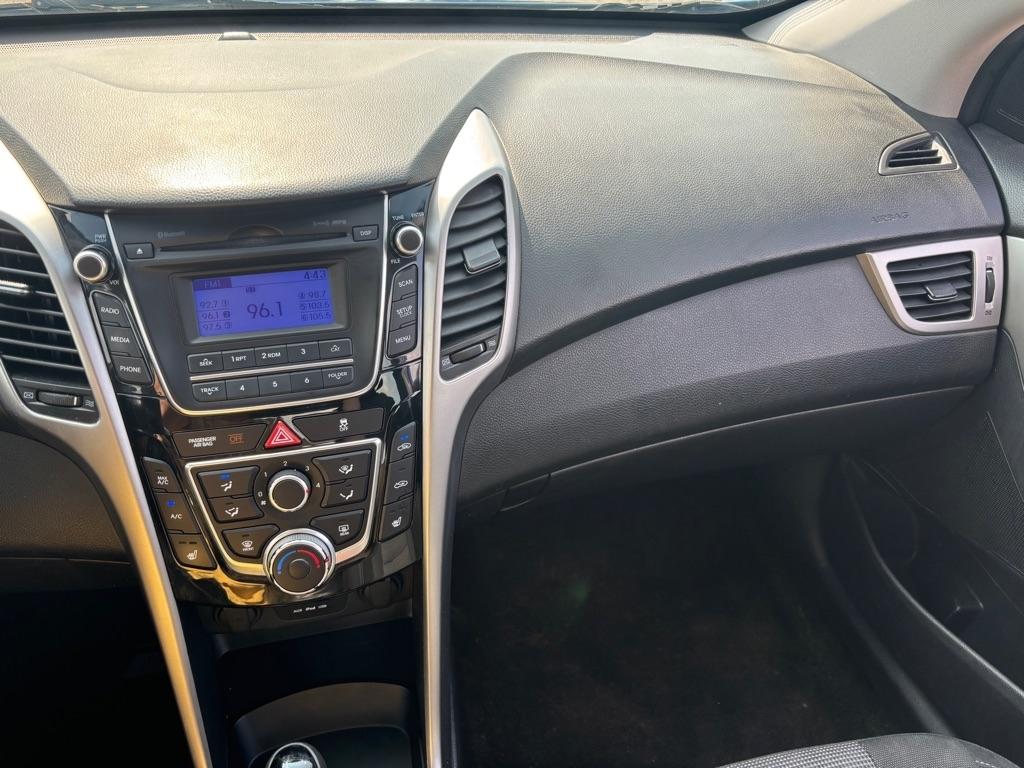 Hyundai Elantra GT A/T 2013