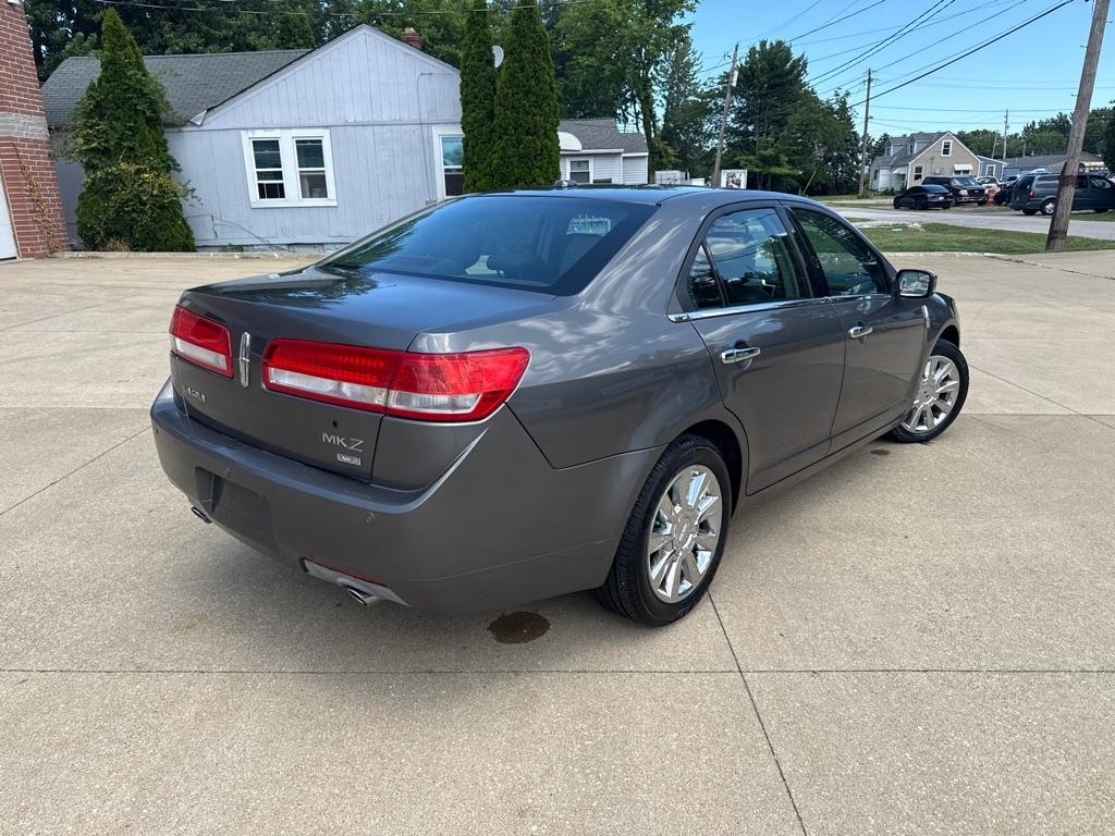 Lincoln MKZ AWD 2011