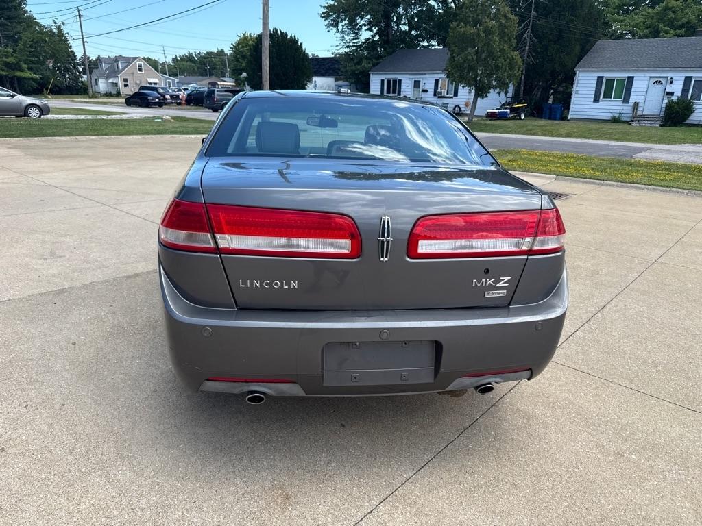 Lincoln MKZ AWD 2011