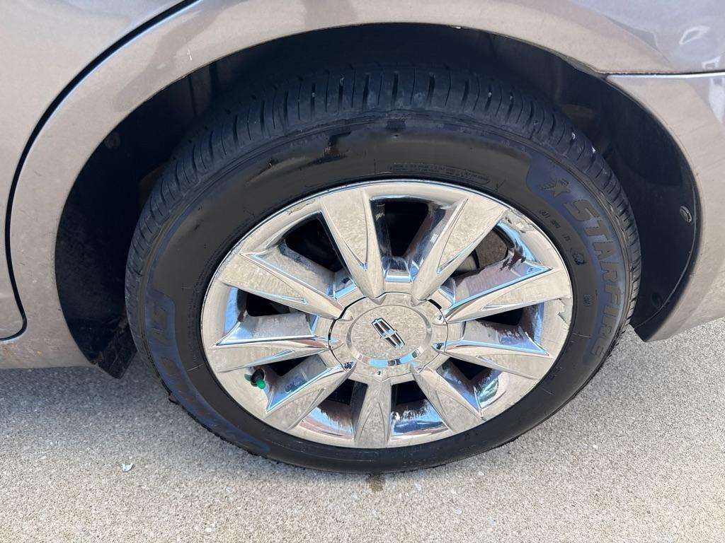 Lincoln MKZ AWD 2011