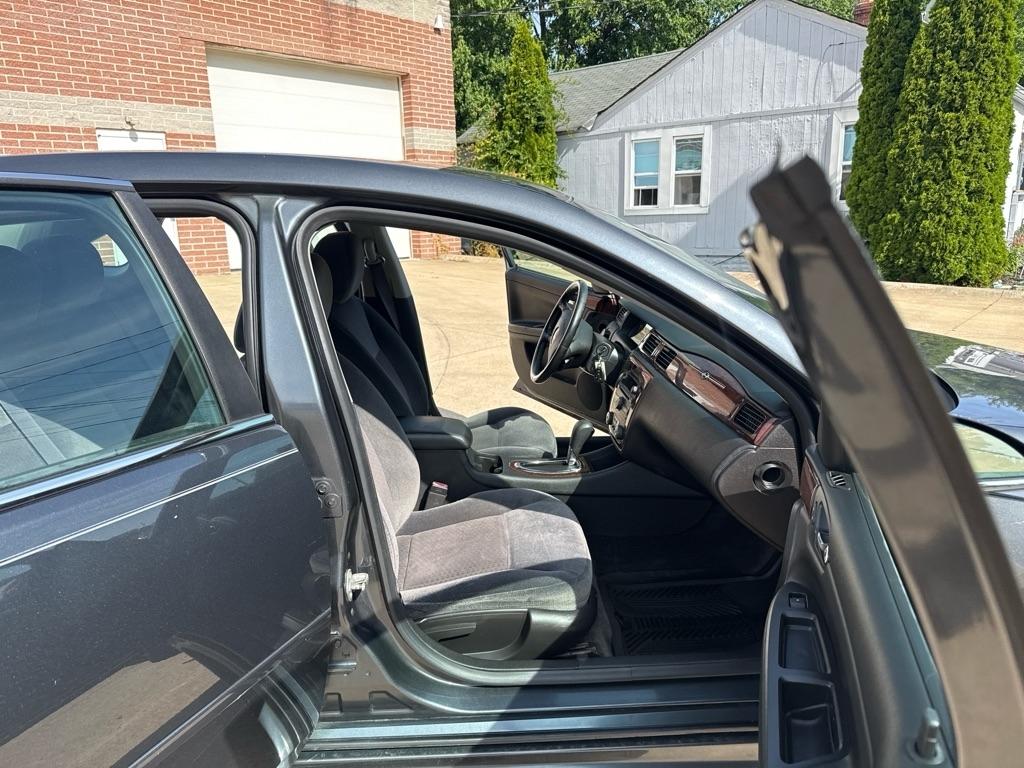 Chevrolet Impala LT 2011