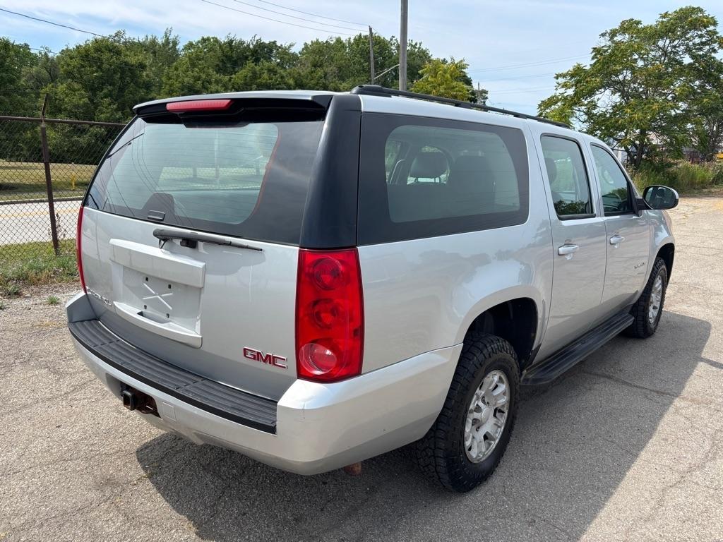 GMC Yukon XL SLE-2 1/2 Ton 4WD 2013