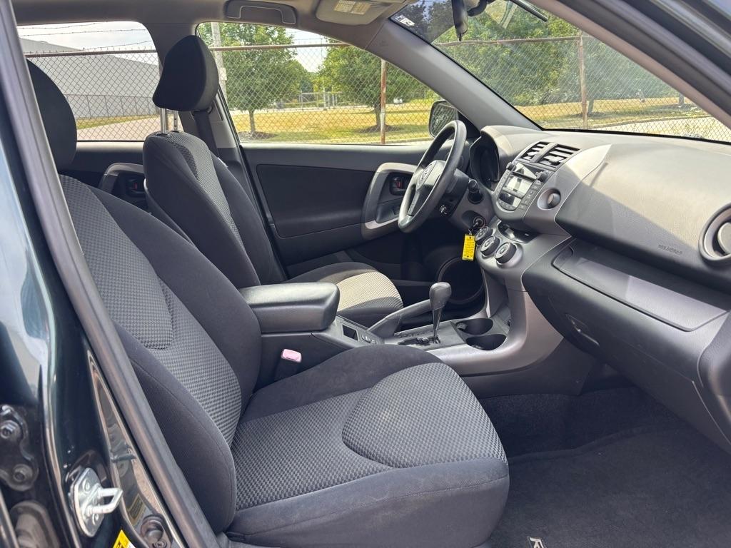 Toyota RAV4 Sport I4 4WD 2008