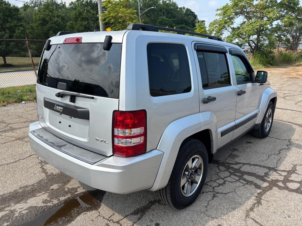 Jeep Liberty Sport 4WD 2008