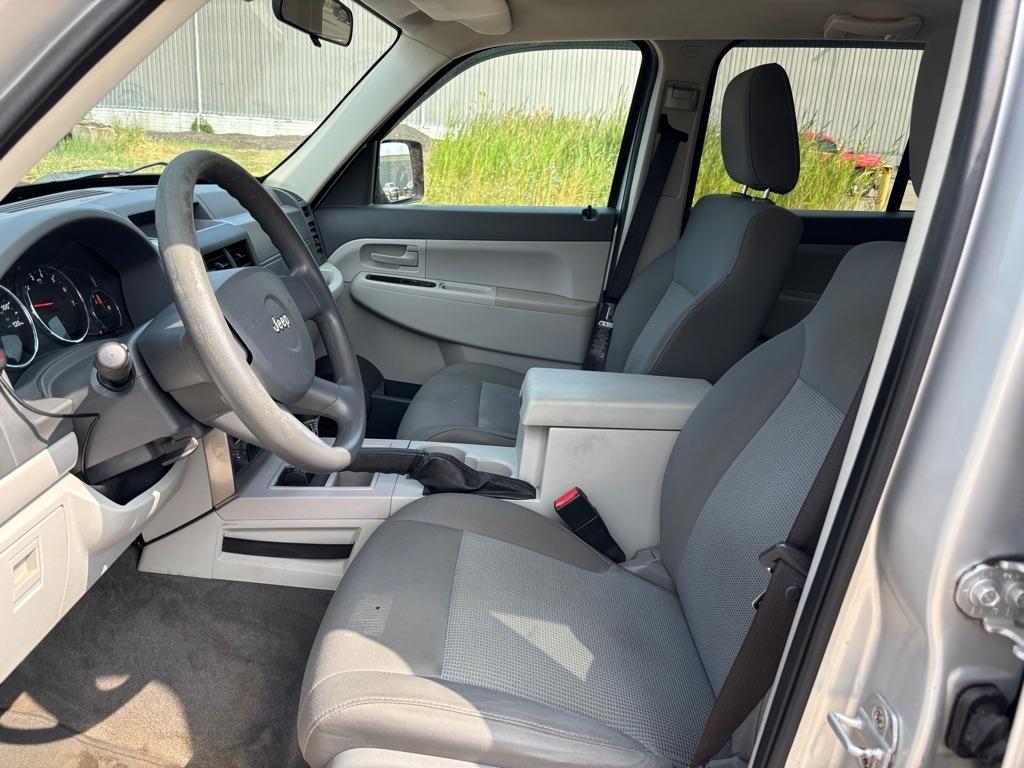 Jeep Liberty Sport 4WD 2008