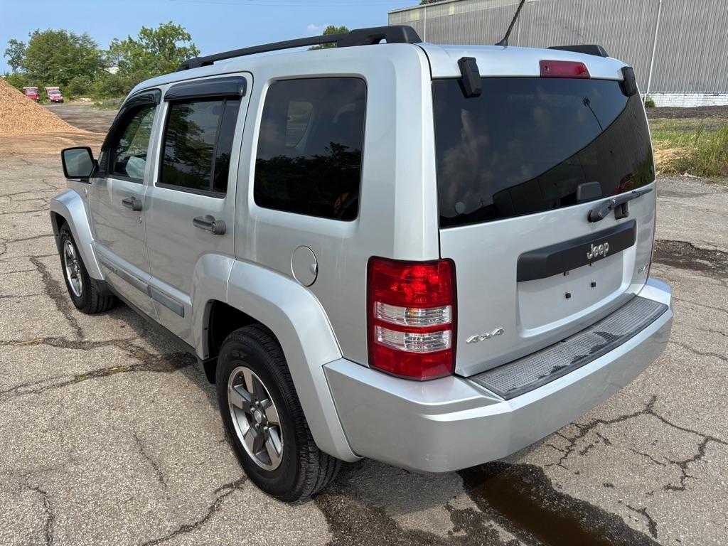 Jeep Liberty Sport 4WD 2008