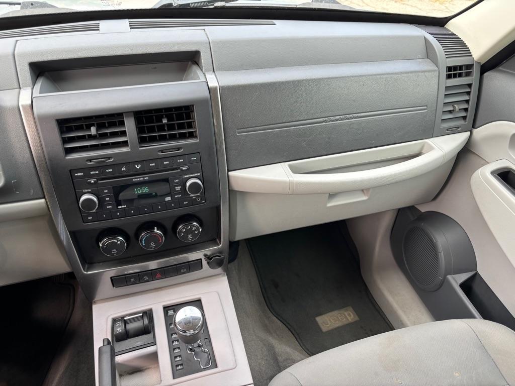 Jeep Liberty Sport 4WD 2008