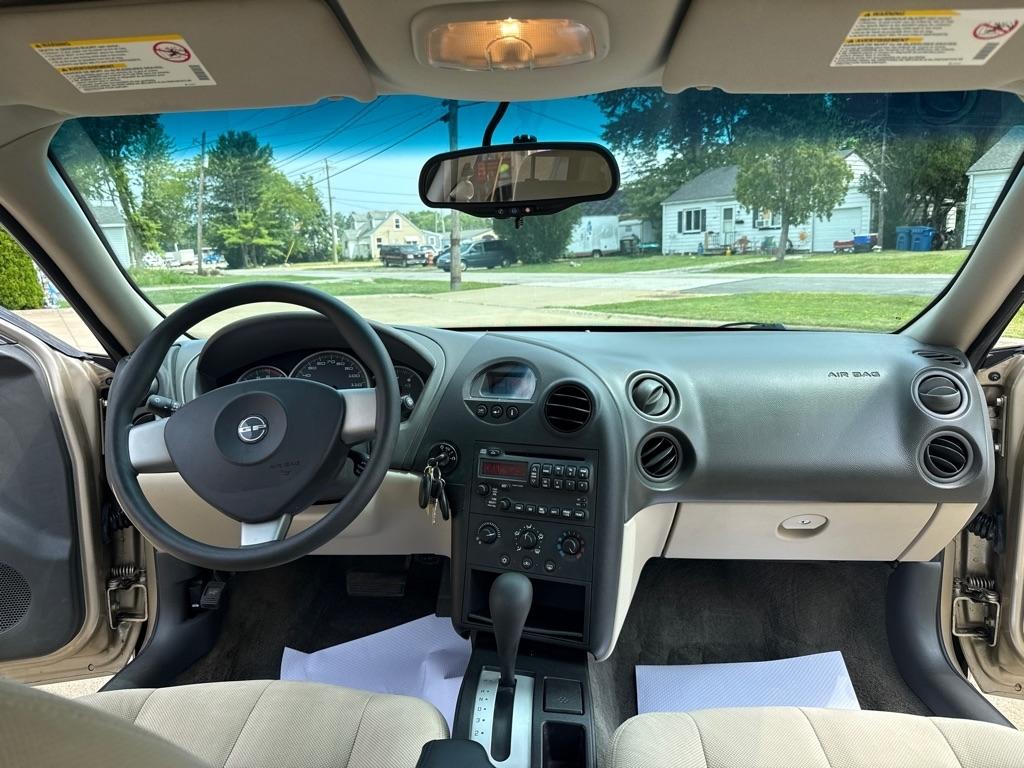 Pontiac Grand Prix Base 2005