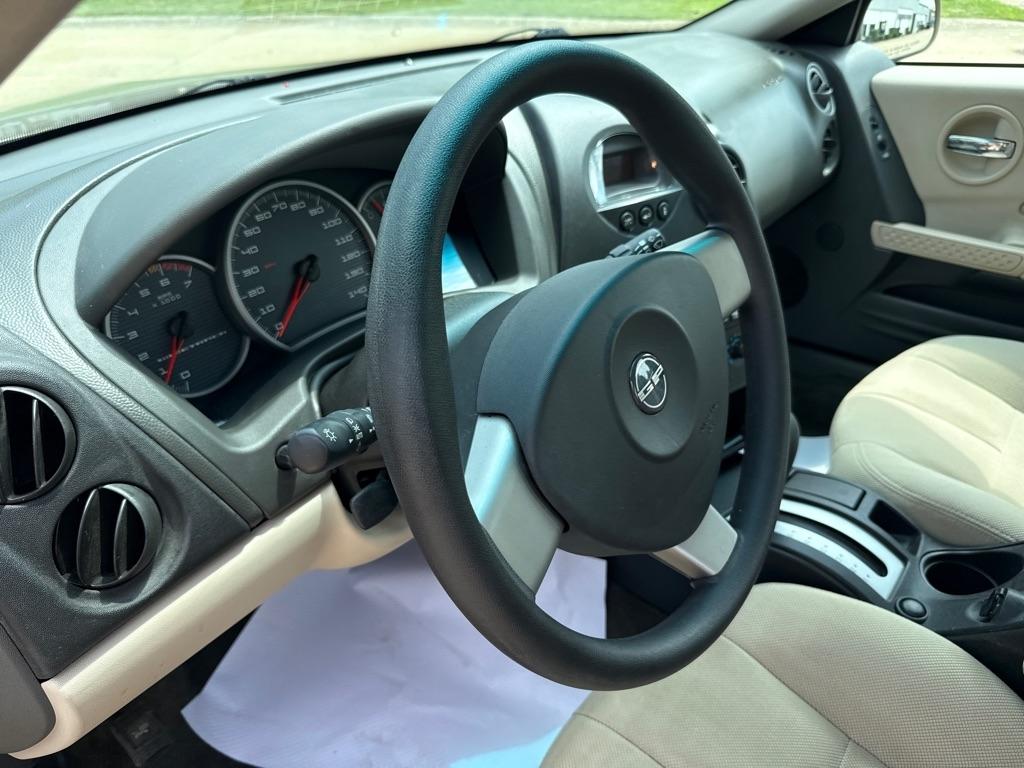 Pontiac Grand Prix Base 2005
