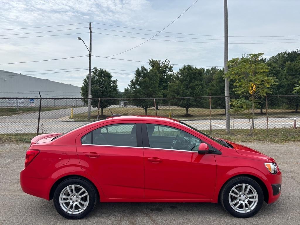 Chevrolet Sonic LT Auto Sedan 2016