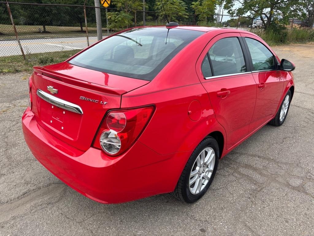 Chevrolet Sonic LT Auto Sedan 2016