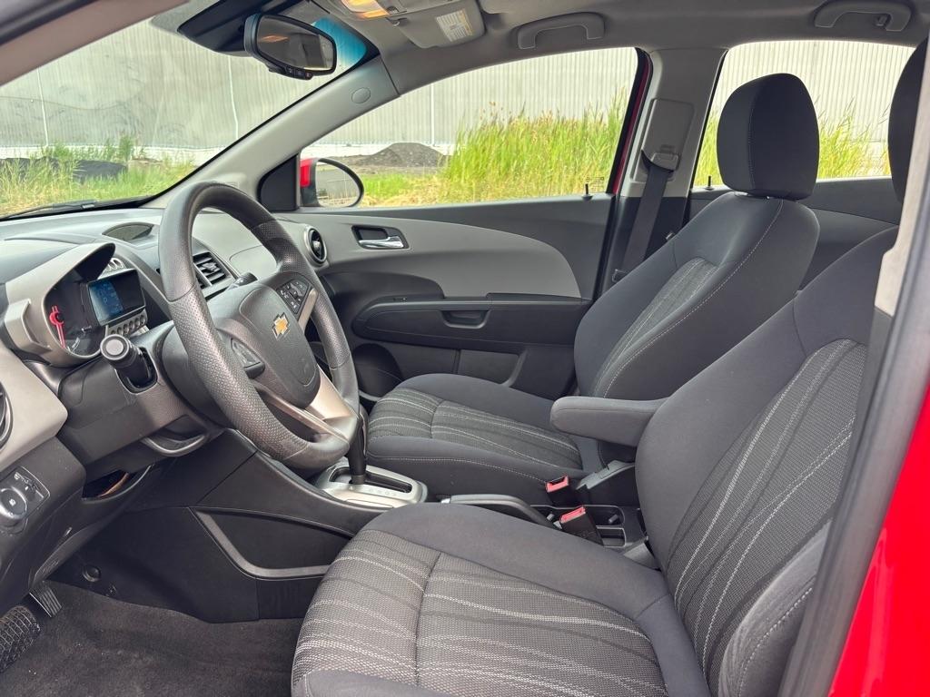 Chevrolet Sonic LT Auto Sedan 2016
